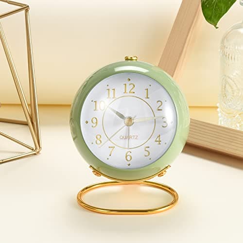 Analog Alarm Clock, Retro Backlight Cute Simple Design Small Table Clock with Night Light, Silent, Non-Ticking, Battery Operated, Decorative, Bedroom, Travel, Kitchen, Bedside Desktop (White)