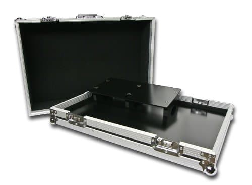 LYT 24 PEDAL BOARD + FLYTCASE
