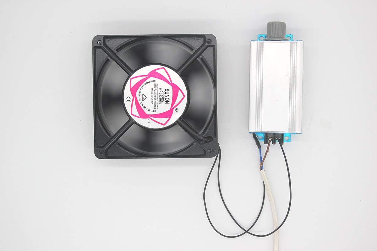 AC220V High Performance AC Fan Motor Speed Controller Fan Continuous Speed Switch AC Motor Fan Regulator Fan Stepless Speed Switch Adjustable Piezoelectric Oven Thermostat