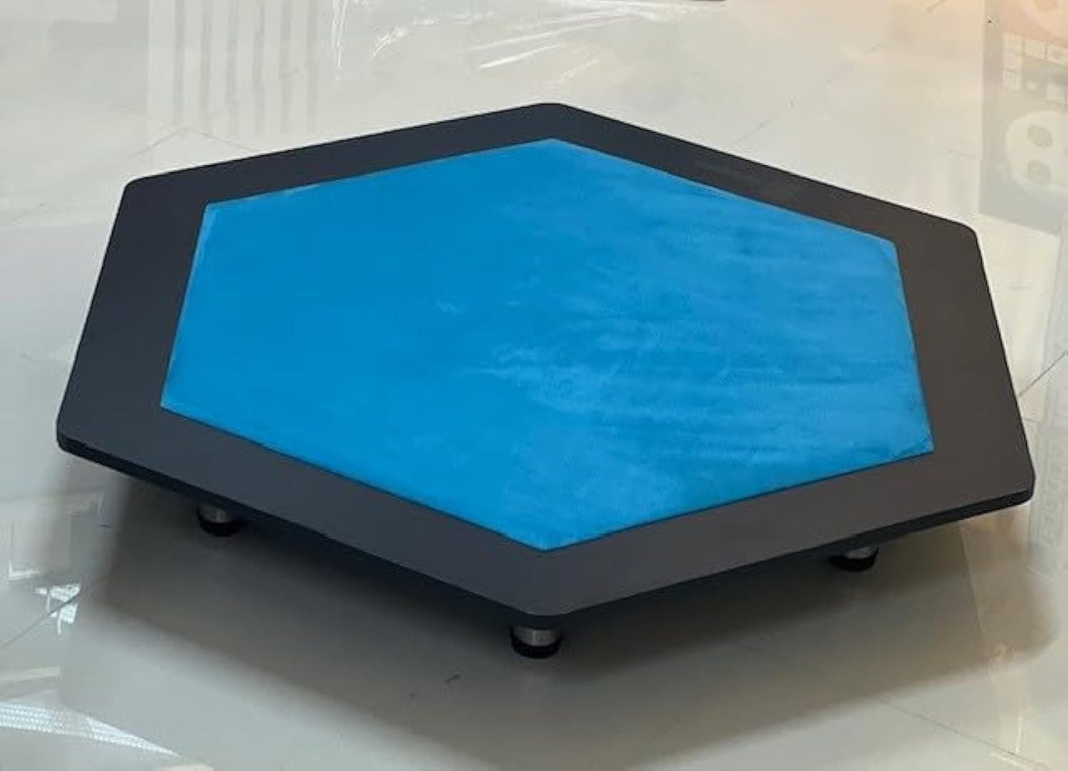 game table, baloot طاولة العاب ، بلوت