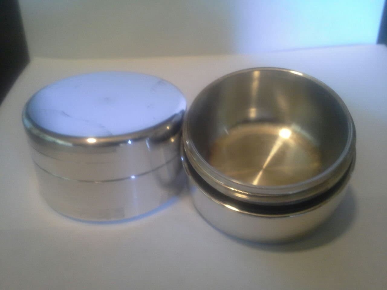 Supercan 2.0 x 1 Wax Container storage can