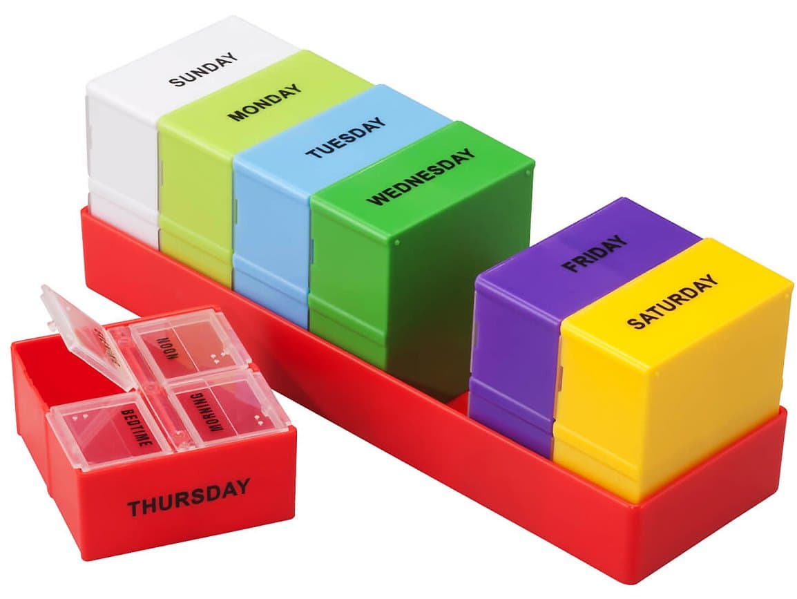 Fine Life 7-Day Color Coded 4 Dosage Deep Compartment Pill Organizer, Red Tray