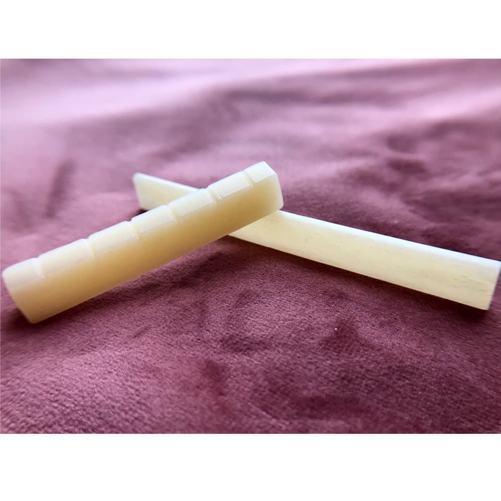 Real Camel Bone Classical Guitar Bone Saddle and Nut Bridge Saddle Bone Saddle Bone Nut for High-end classical guitar