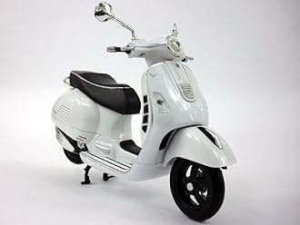 1:12 Scale Vespa GTS 300 Super White Diecast Motorcycle Model