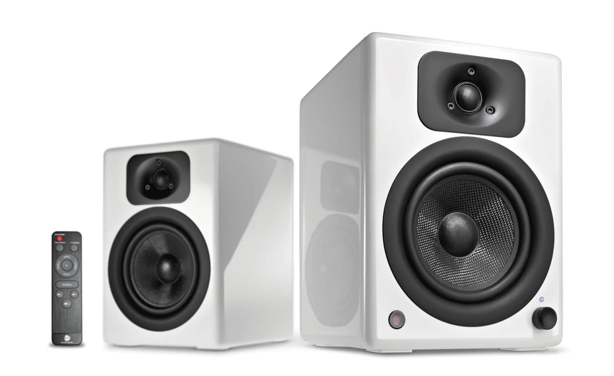 wavemaster TWO NEO white - 2.0 Bluetooth Bookshelf Speaker System (60 Watt, aptX) for smartphones, tablets, TV / UK version (66363) – WHITE