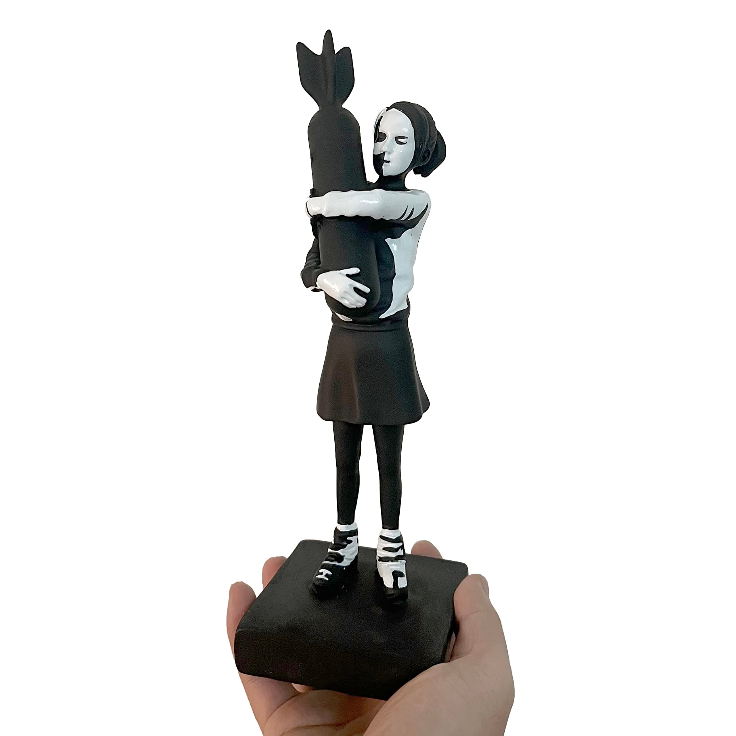 Bomb Hugger Girl Statue Sculpture, Resin Art Craft Anti-war Sculpture Desk Decoration Home Decor Living Room Bookshelf Collection Ornament