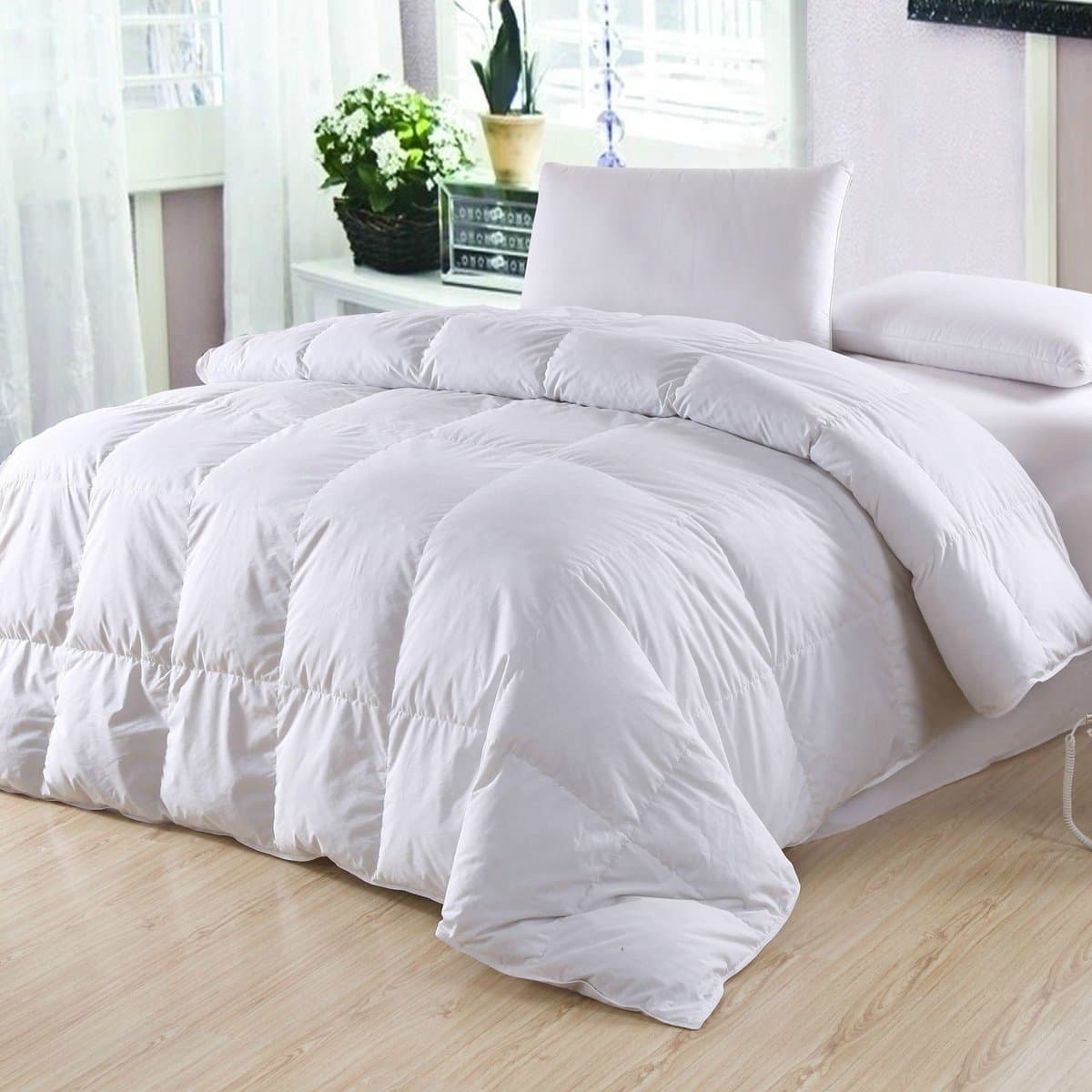 Goose Down Comforter Duvert Insert,White Comforter ,100% Cotton Shell, Comforter King