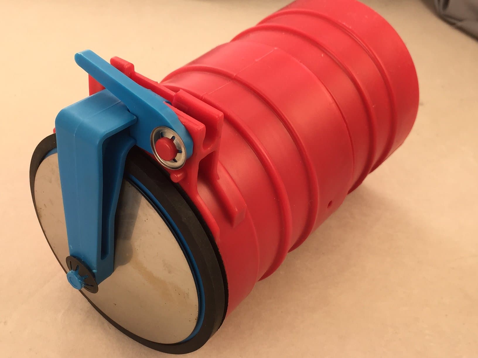 Rat Drain Barrier Non Return Valve 4" Plastic Pipe with S/S Door