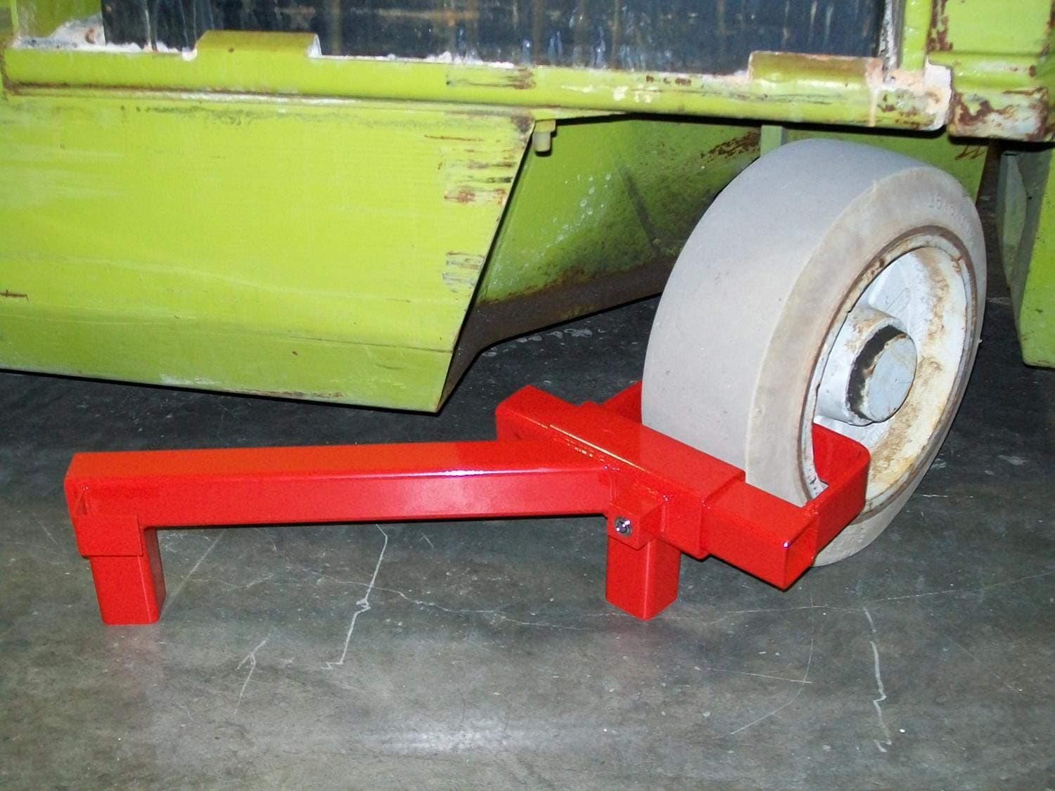 Cushion Tire Lift Lock