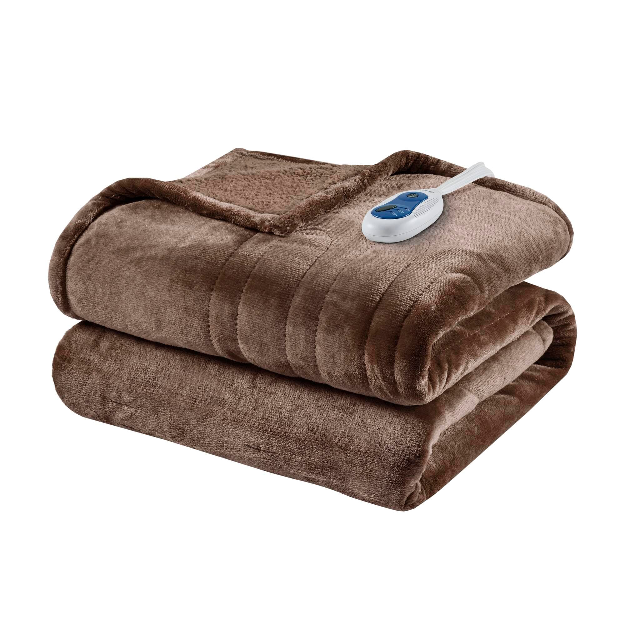 Microlight Reverse to Berber Heated Throw, 60 x 70, Chocolate