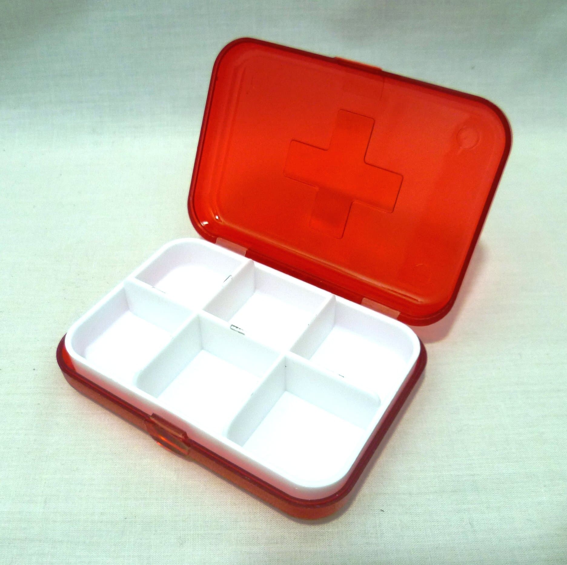 Red 6 Compartment Medical / Pill Box