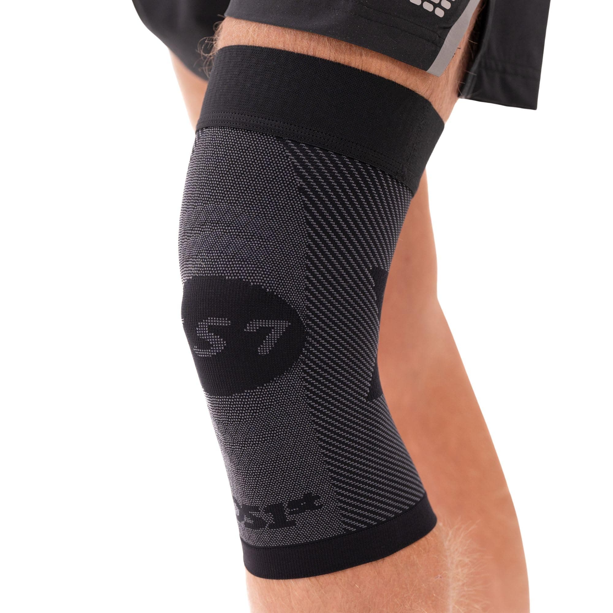 KS7 Performance Knee Brace with Compression Zone Technology–Stabilizing Knee Sleeve for Pain Relief, Patella Support, Running, Arthritis, Men & Women