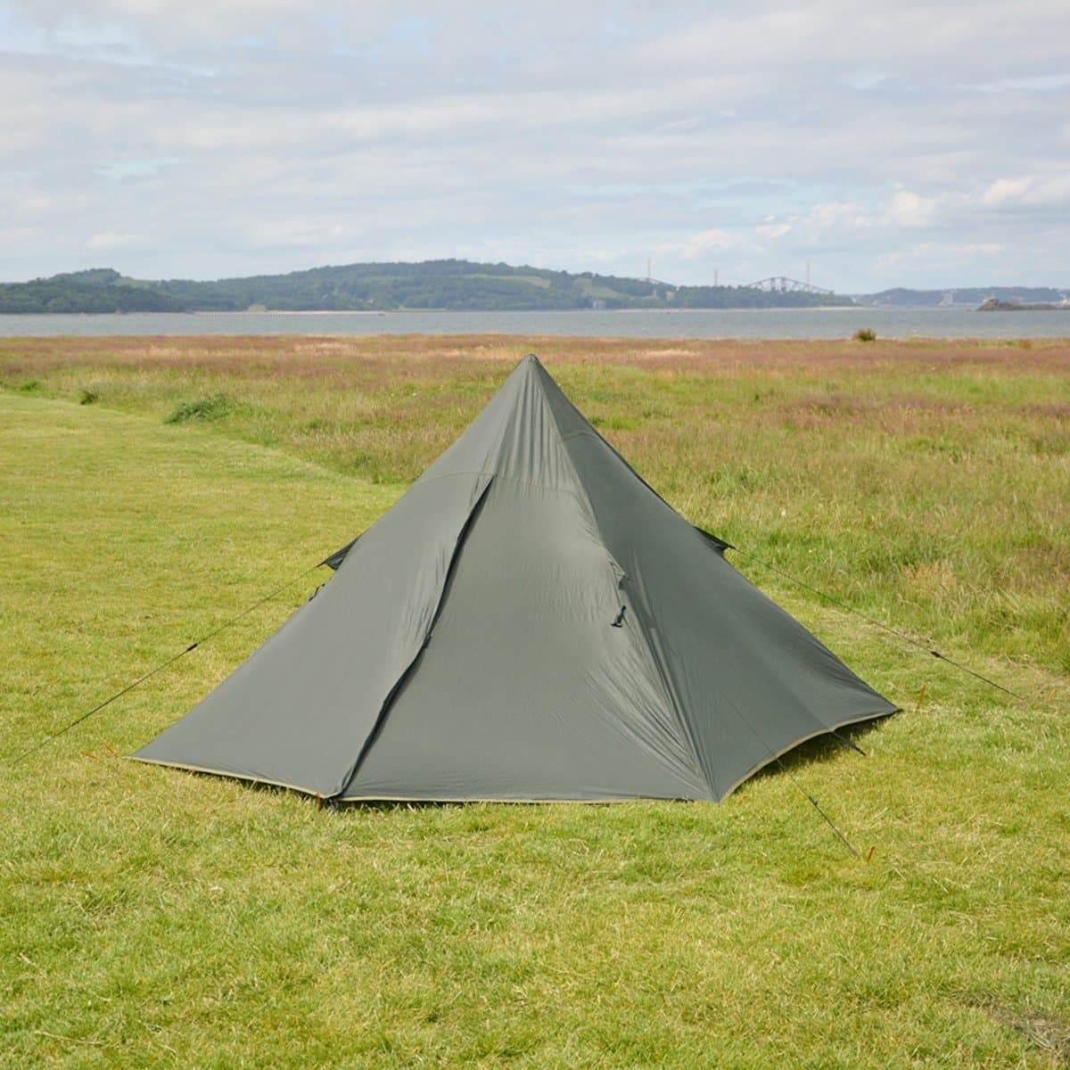 DD HAMMOCKS Pyramid Tent Super Light Outer Tent without Inner Tent and Ground Frameless for Two People