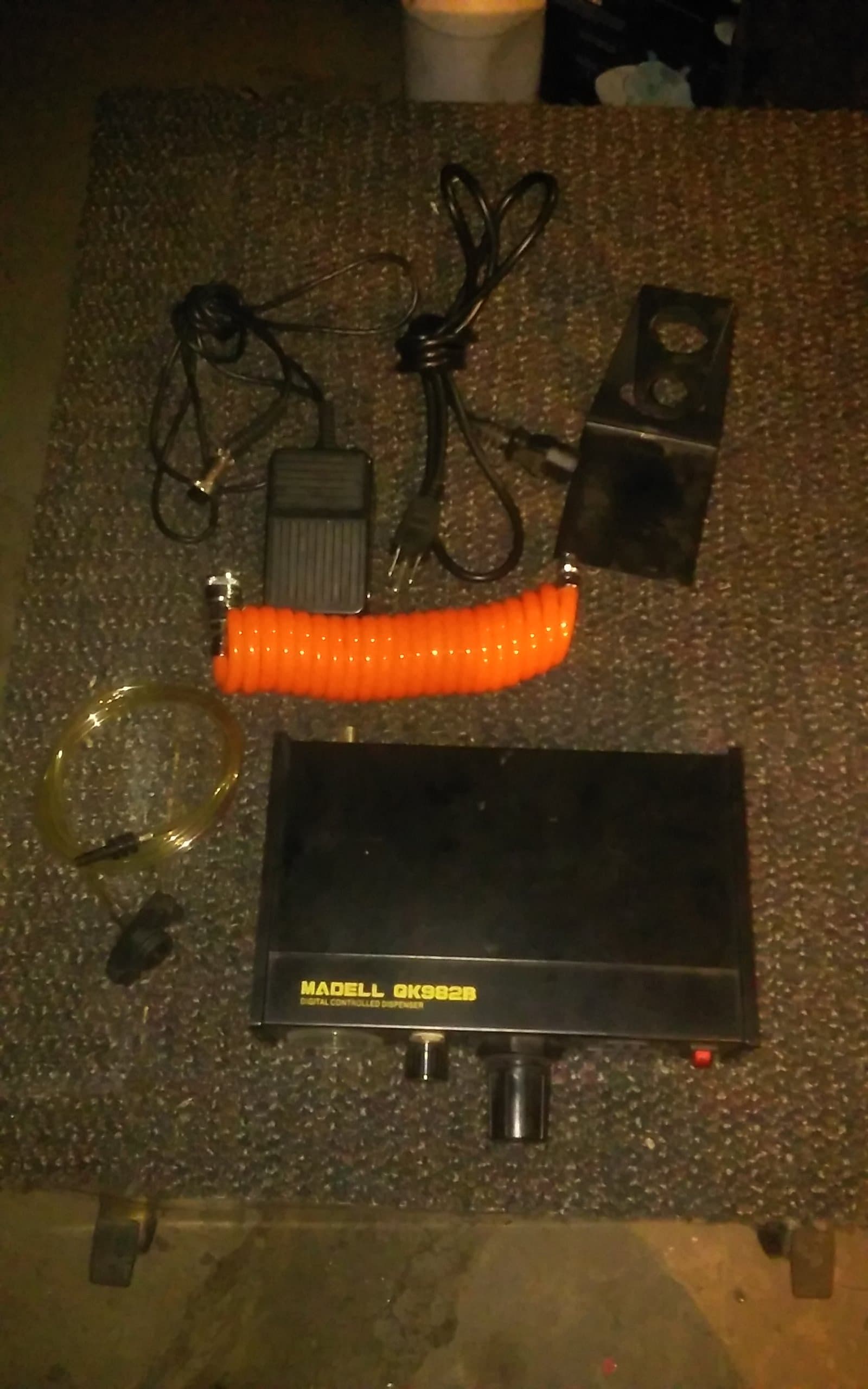 QK982B Solder Paste Dispenser