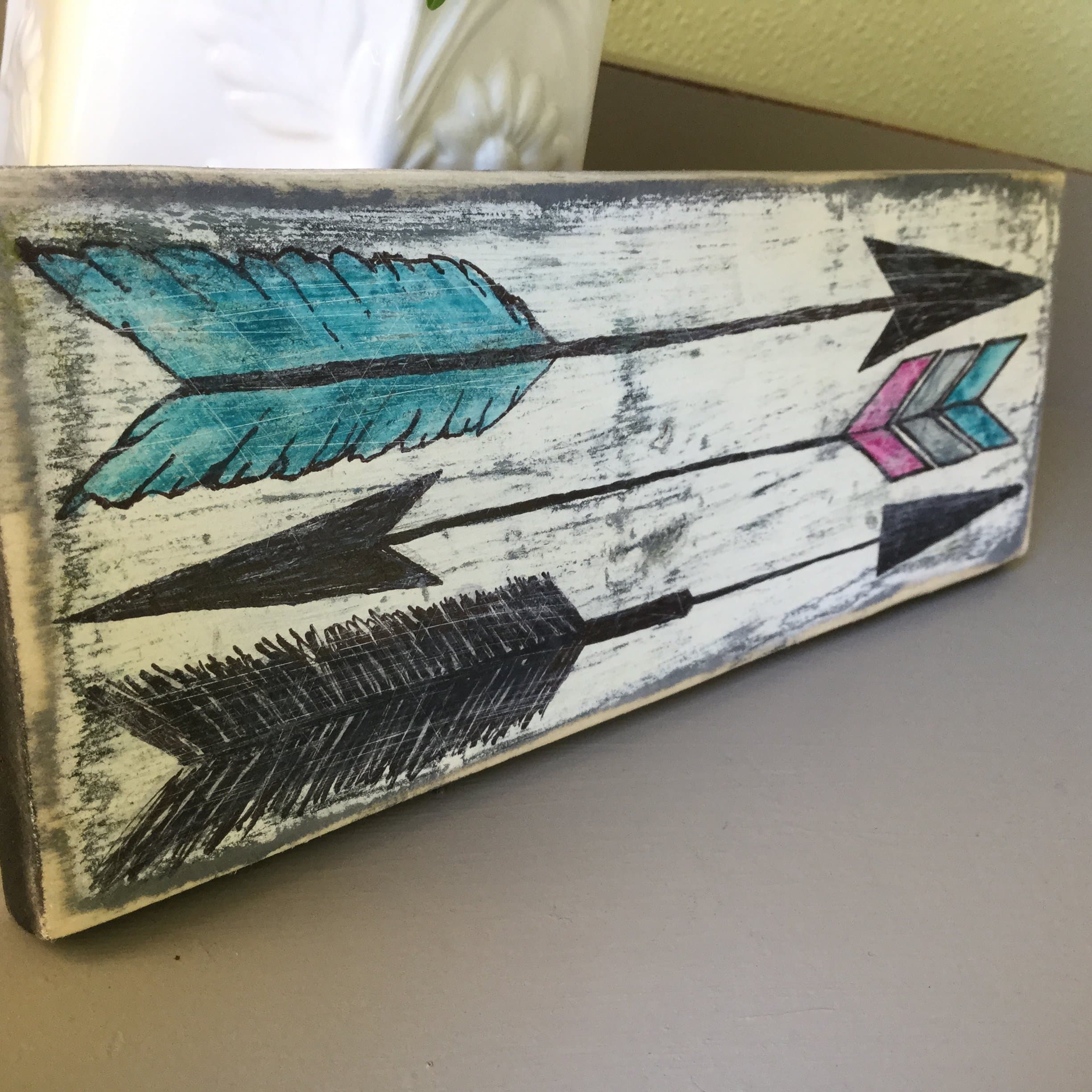 Weathered Sign - ARROWS