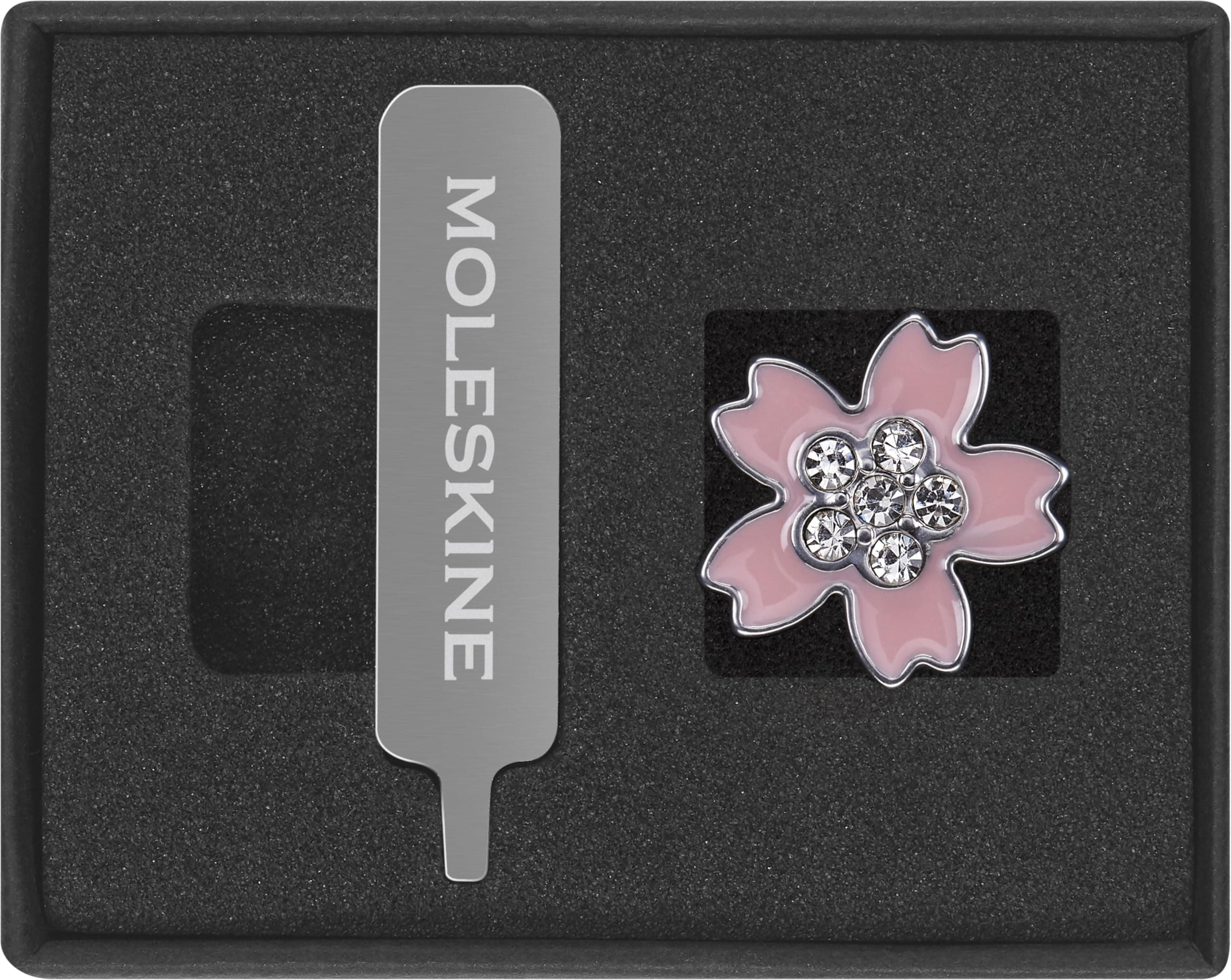 Moleskine Sakura Pin, Decorative Silver Pin for Customized Notebook and Planner, Zinc Alloy Flower Charm, Format 28 mm