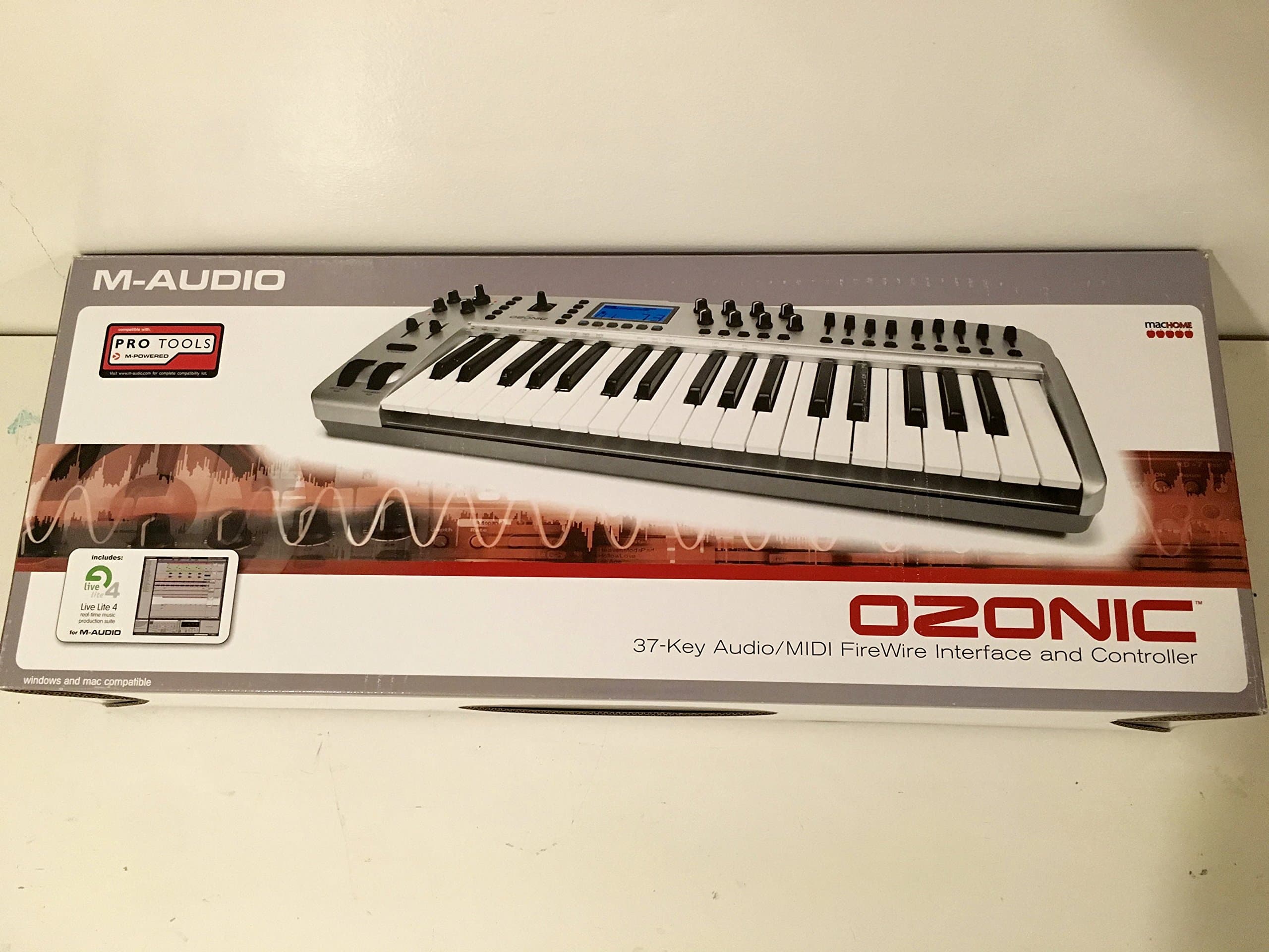 M-Audio Ozonic Firewire Audio / MIDI Controller
