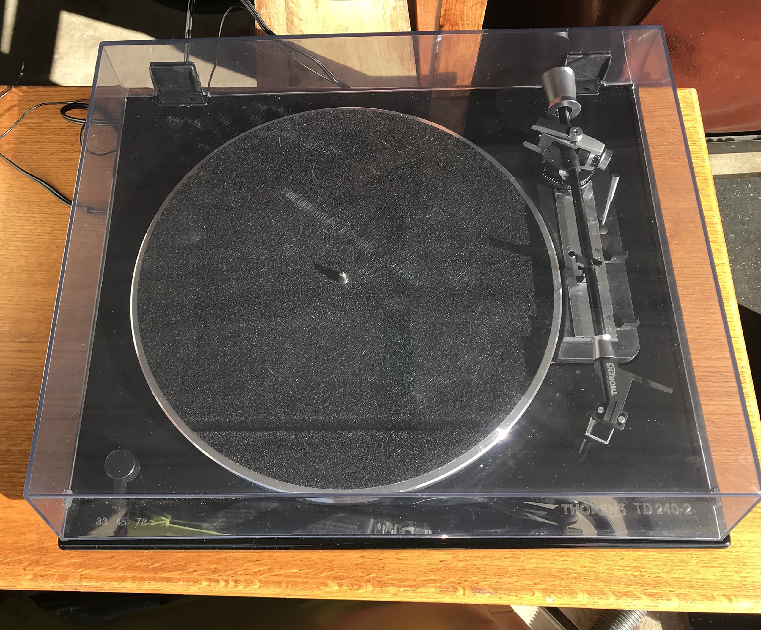 Thorens TD 240-2PB Turntable