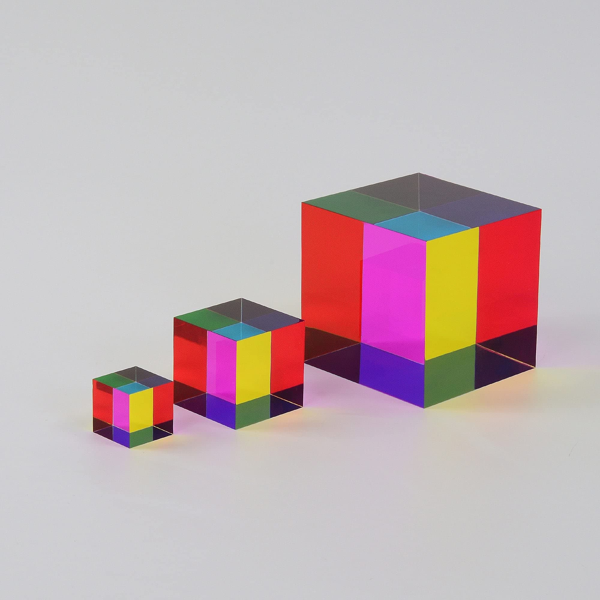 MEGA CMY Cube (95mm) - OFFICIAL CMY Cube - Optical Cube - Cyan, Magenta, Yellow - Subtractive Color Mixing, Diamond Polished, Scientific and Educational Toys, Gorgeous Physics Toy