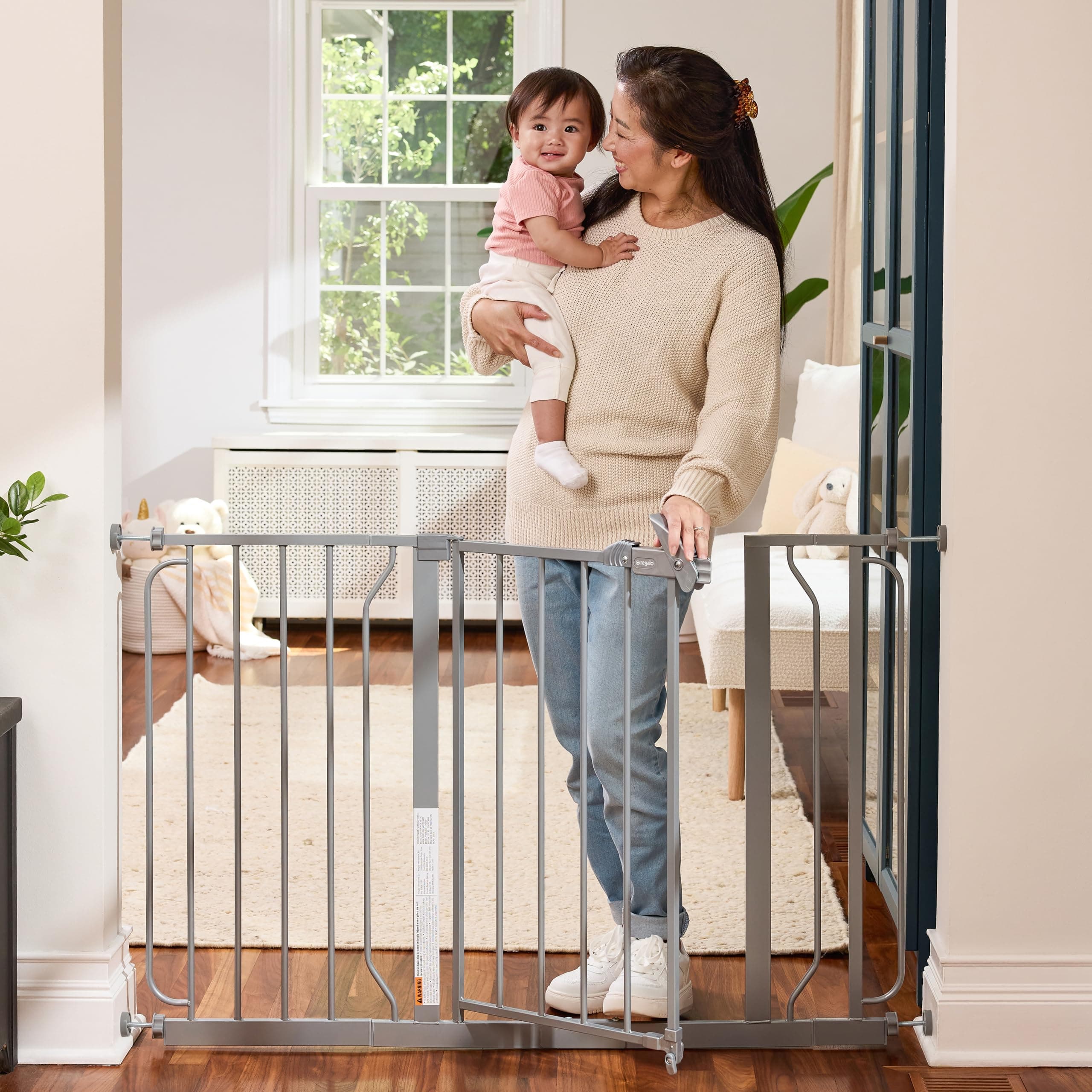 Regalo Easy Step 49-Inch Extra Wide Baby Gate, Includes 4-Inch and 12-Inch Ex...